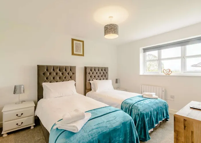 4 Bed In Thirsk 82823 Holiday home *